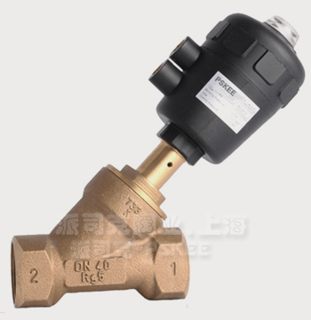 �������a���~��ӽ����y