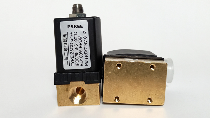 ��λ��ͨ늴��y�DƬ